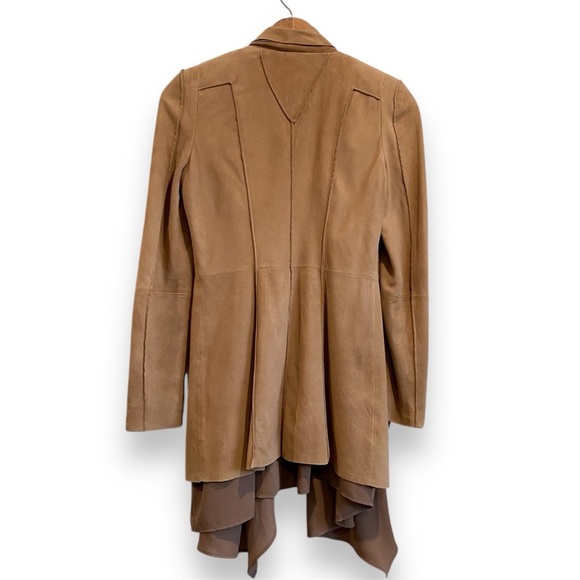 $648‼️BCBGMaxAzria Suede Camel Draped Blazer Coat Jacket Minimalist Quite Luxury - Picture 7 of 12